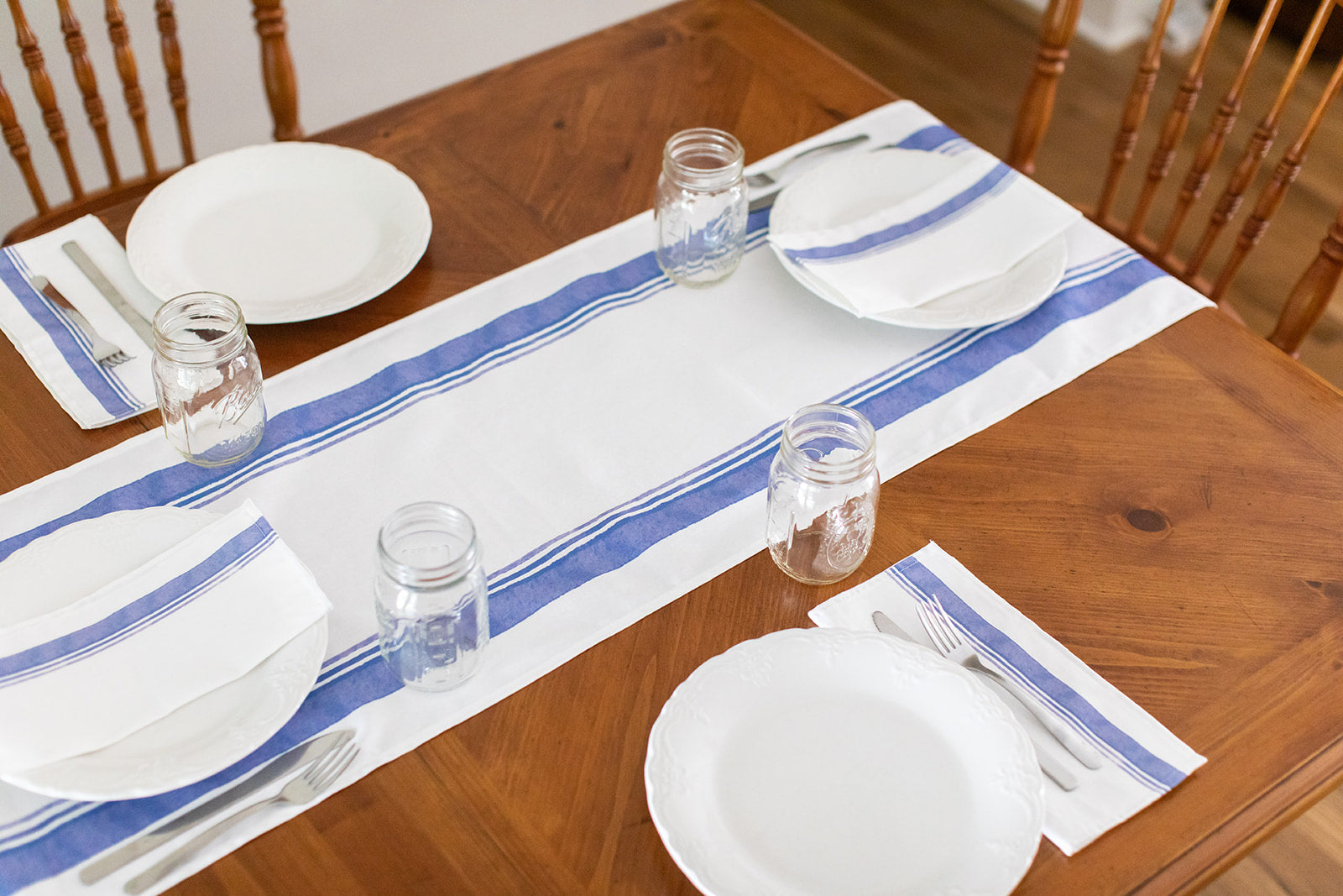 Small Things, Great Love Mother Teresa Table Runner